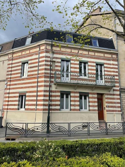 Apartmán Le Tanneur Épernay Exteriér fotografie